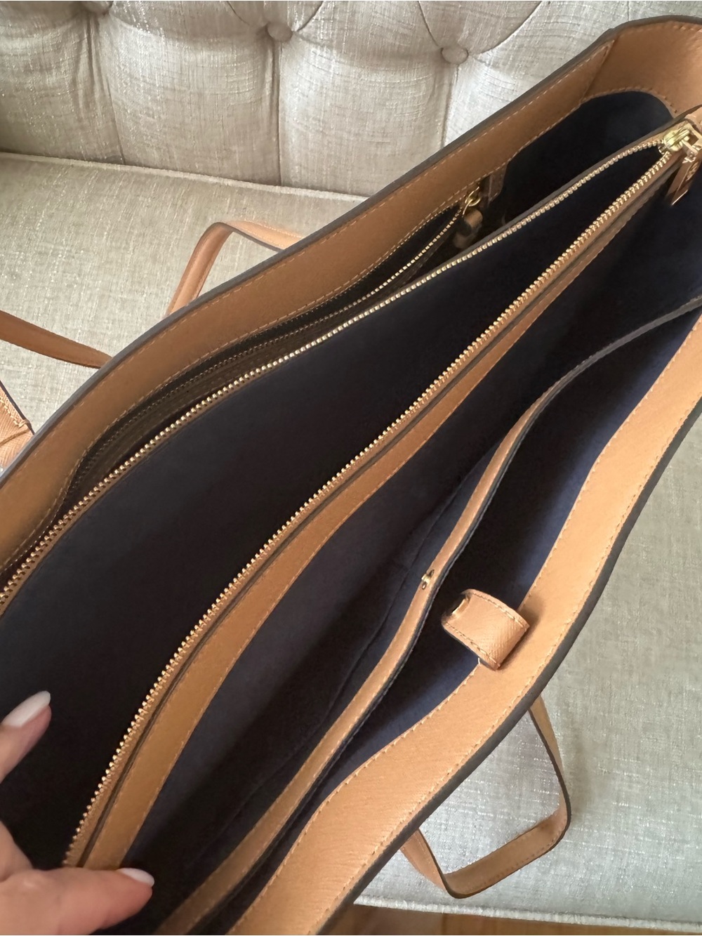 Tory Burch Caramel Tan Leather Tote - Picture 8 of 15